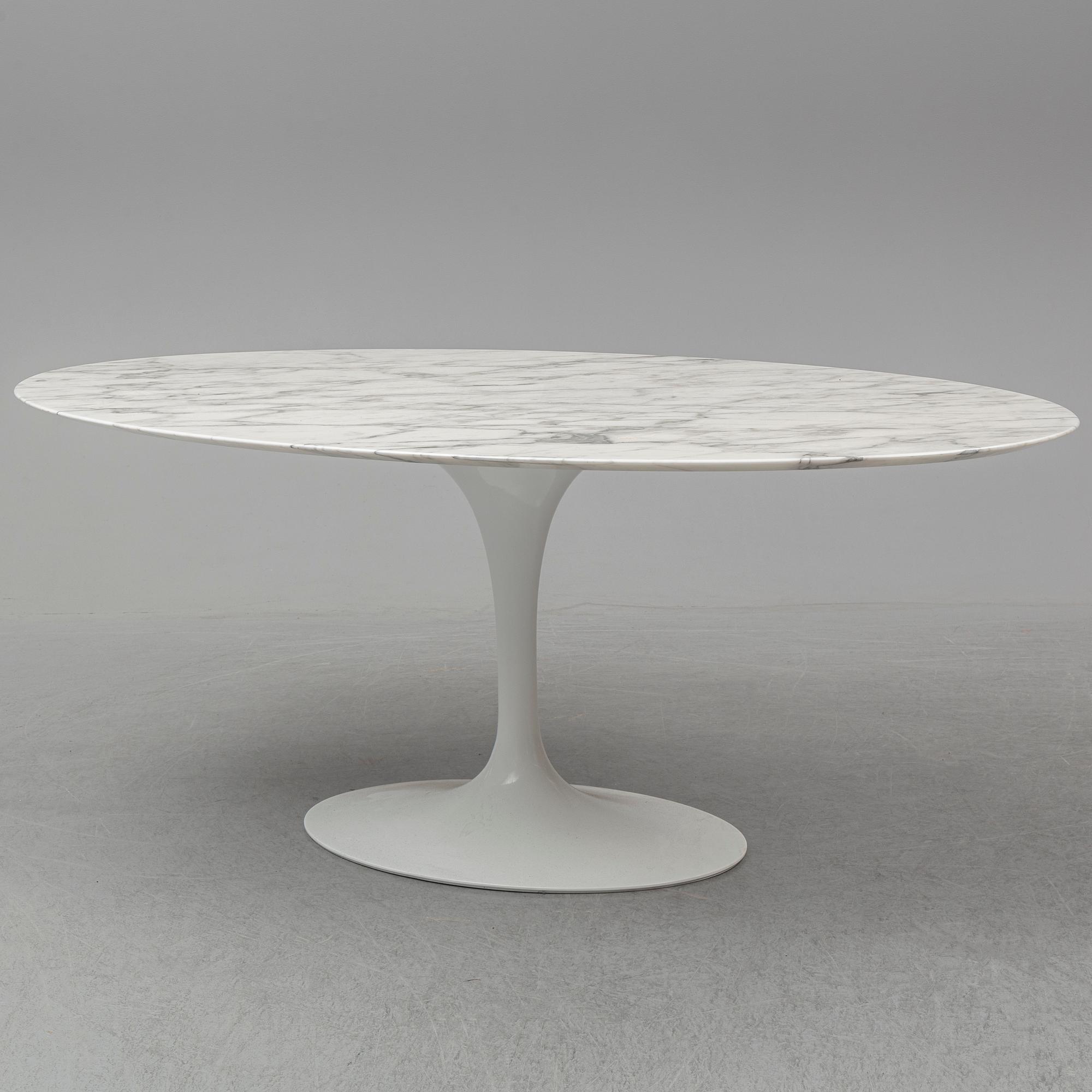 EERO SAARINEN, bord, "Tulip", Knoll Studio, 2017.