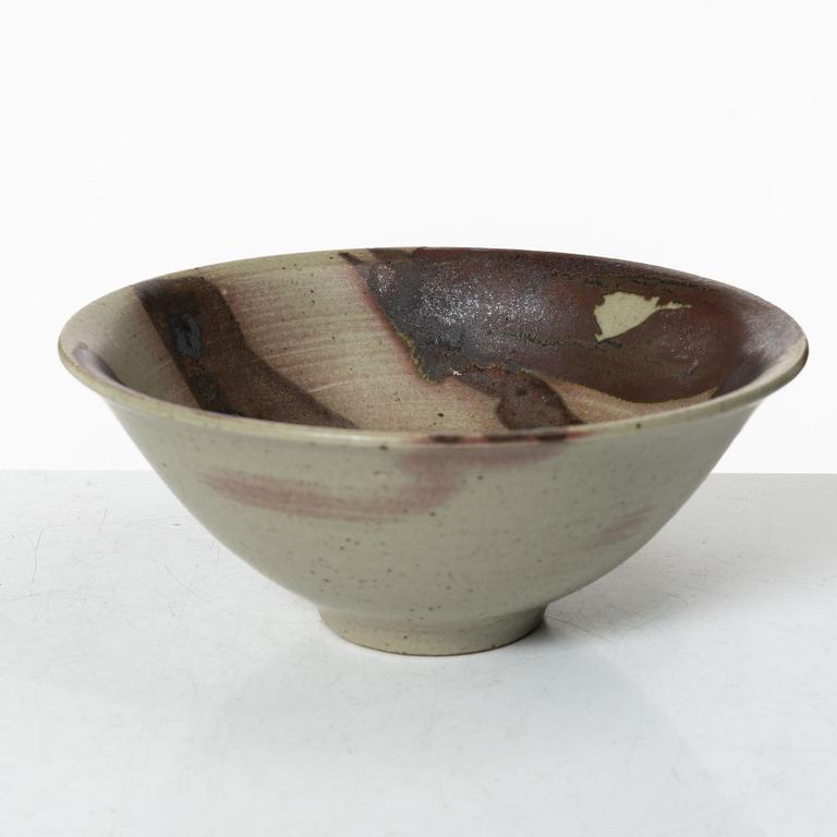 Carl-Harry Stålhane, two stoneware vases and a bowl, Designhuset, Lidköping.