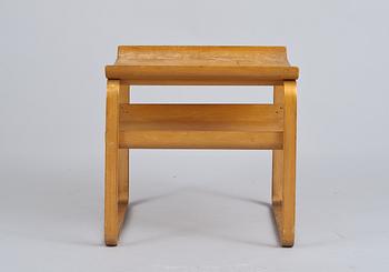 Alvar Aalto, CLOSED-FRAMED TABLE.