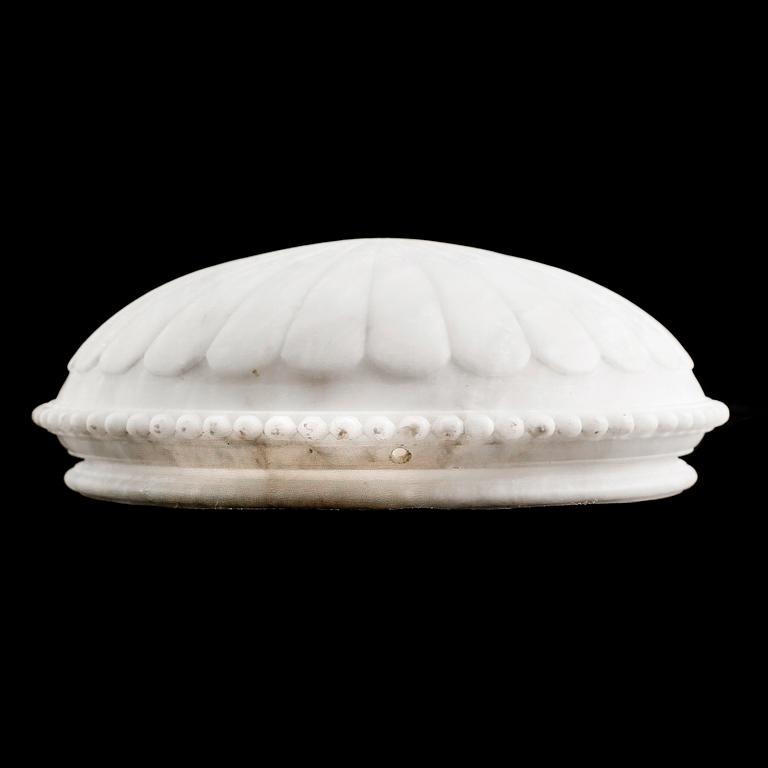 KUPA, alabaster, 1800-talets andra hälft.