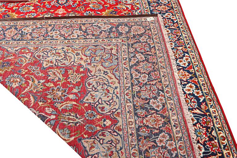 A Najafabad carpet, c. 330 x 233 cm.