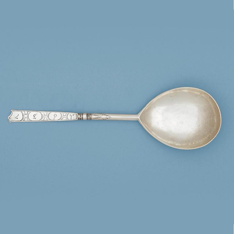 A Scandinavian 17th century silver spoon, unidentified makers mark.