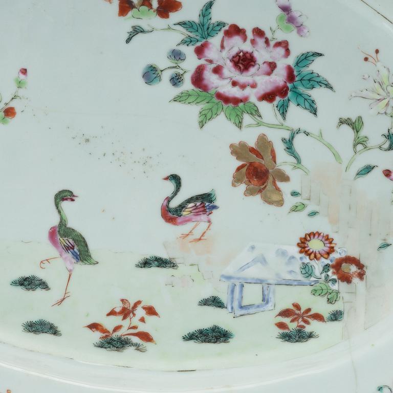 Fat, kompaniporslin, Kina, Qingdynastin, Qianlong (1736-95).