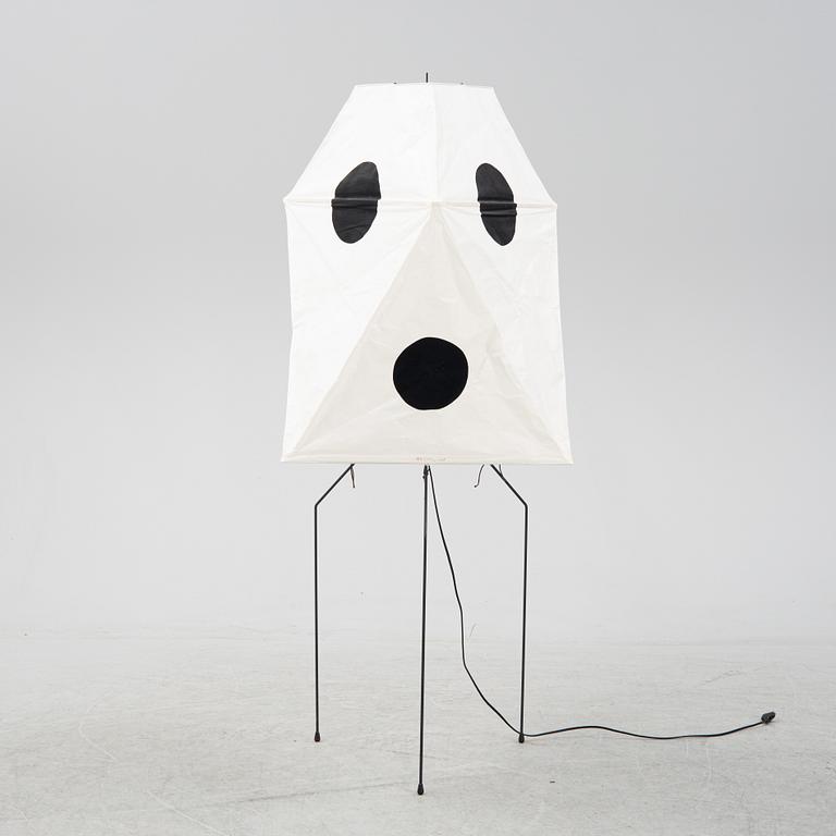 Isamu Noguchi, golvlampa, "Akari UF3-Q", Vitra.