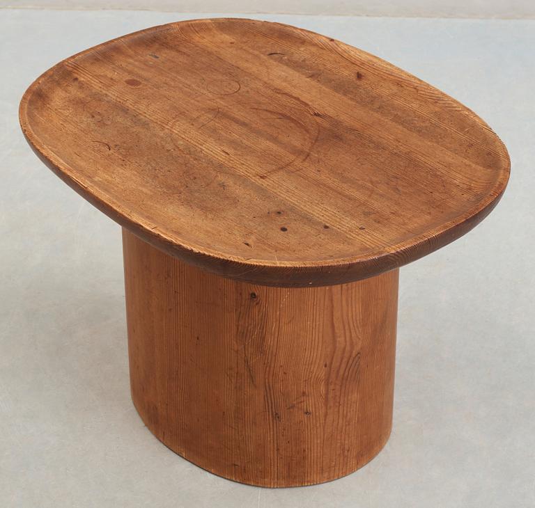 An Axel Einar Hjorth 'Utö' pine table, Nordiska Kompaniet, 1930's.