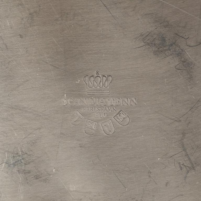 Kuverttallrikar, 8 st, tenn. Scandia tenn, Karlshamn 1976.