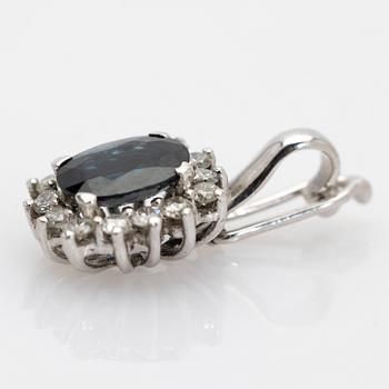 Pendant, 18K white gold with sapphire and diamonds.