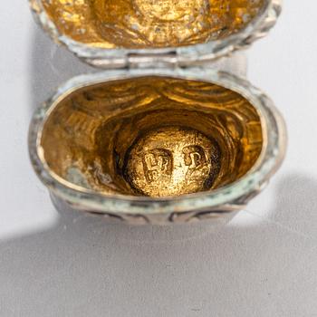 Luktdosa, silver, troligen Danmark, oidentifierad mästarstämpel, 1700-talets andra hälft, Rokoko.