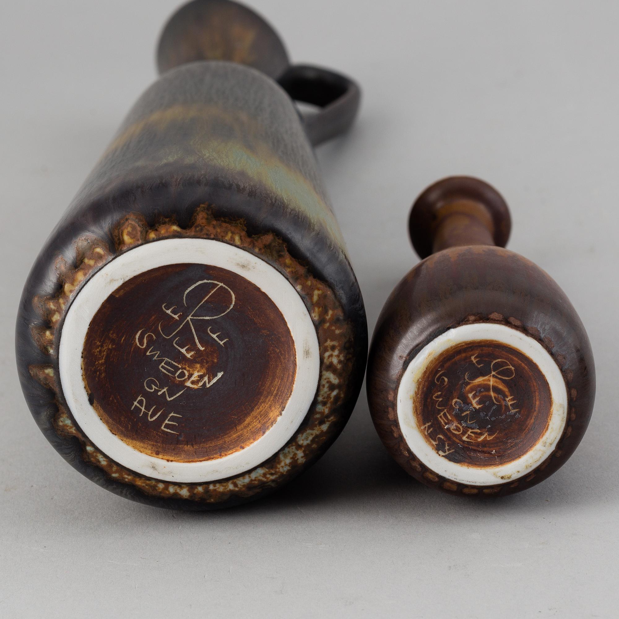 GUNNAR NYLUND, two stoneware vases with handles and a bowl, Rörstrand 1950-60's.