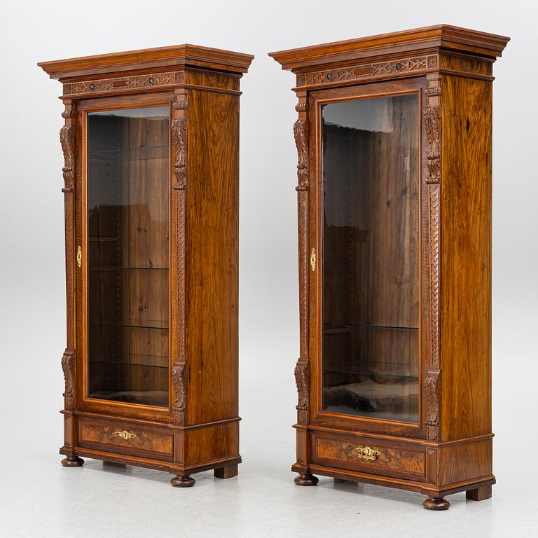 A pair of book cases, circa 1900.