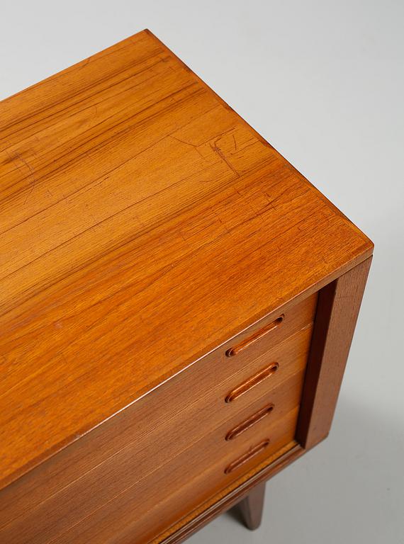 SIDEBOARD, 1900-talets tredje kvartal.