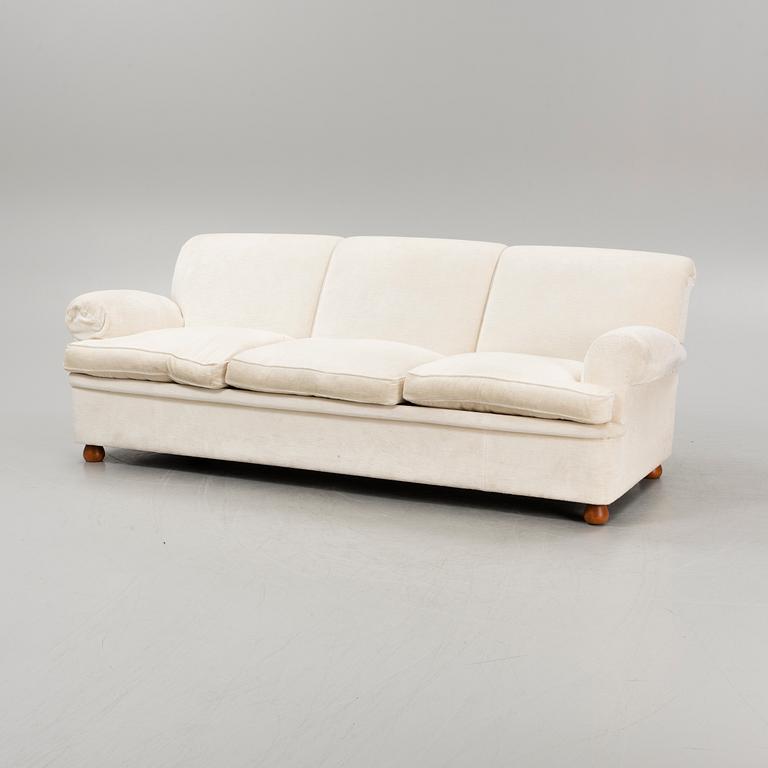 Josef Frank, soffa, modell 703, Firma Svenskt Tenn.