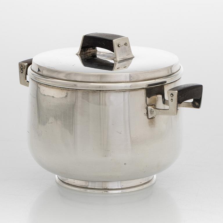 Mauno Honkanen, Sauce bowl with ladle, silver and rosewood, Tillander, Helsinki, 1958 and 1960.