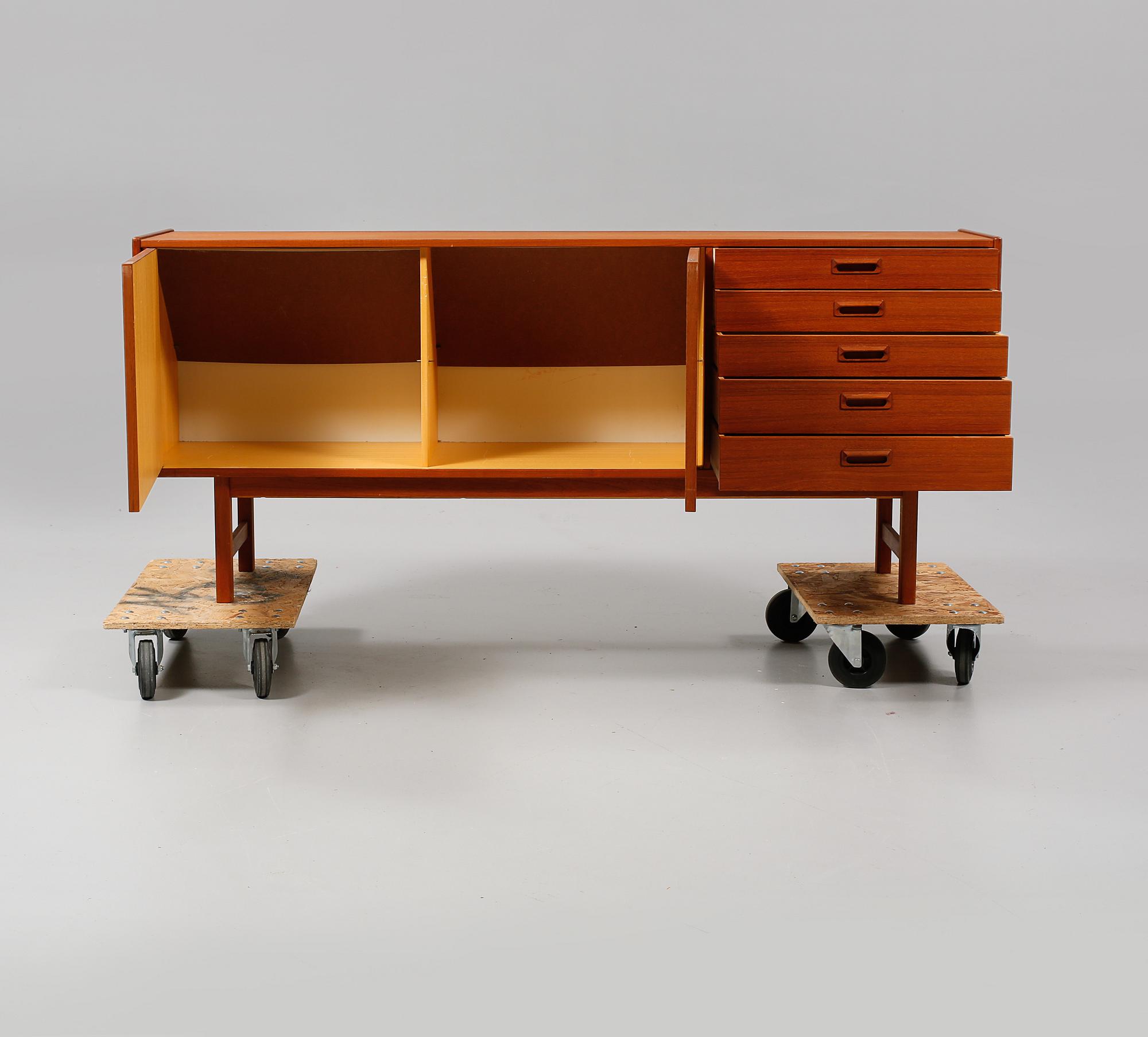 SIDEBOARD, Ulferts, Tibro, 1950-/60-tal.