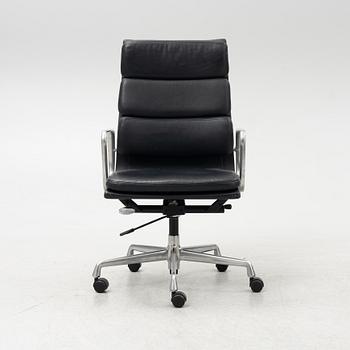 Charles & Ray Eames, a model EA 219, swivel office armchair.
