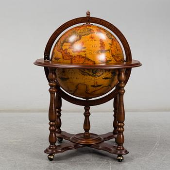 A late 20th century bar globe.