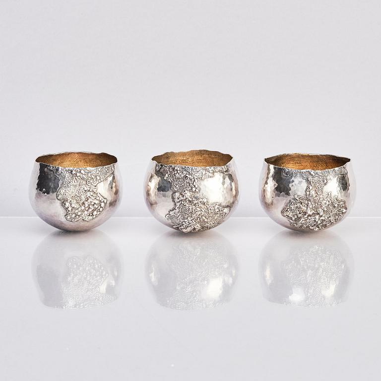 Karlheinz Sauer, six Swedish silver tumblers, Västerås 1979.