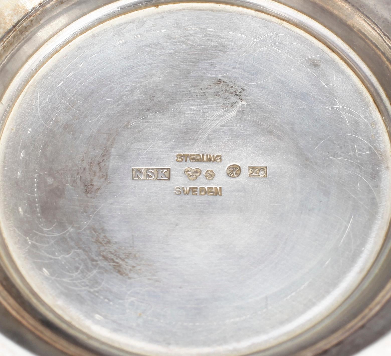 KANNA, silver, Nordisk Silverkonst AB, Helsingborg, 1948. Totalvikt ca 497 gram.