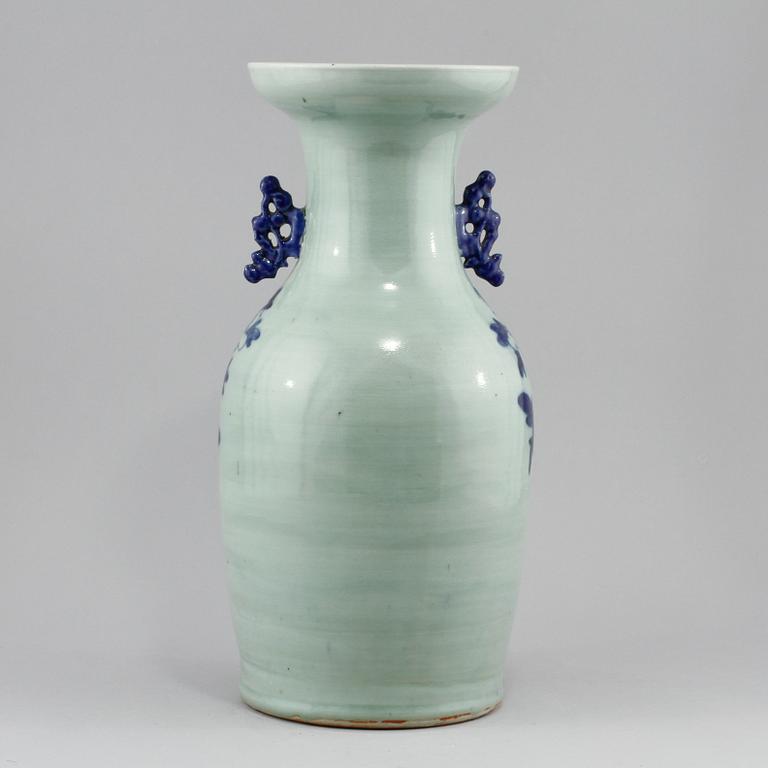 VAS, porslin, Kina, 1800-tal.