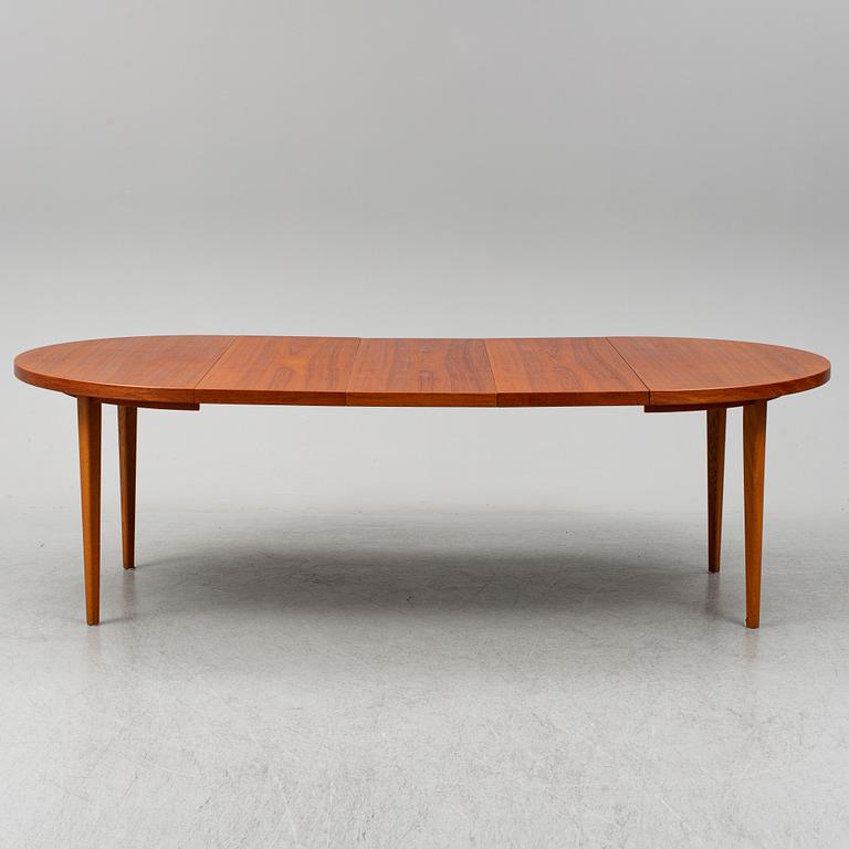 A 1960s dining table. - Bukowskis