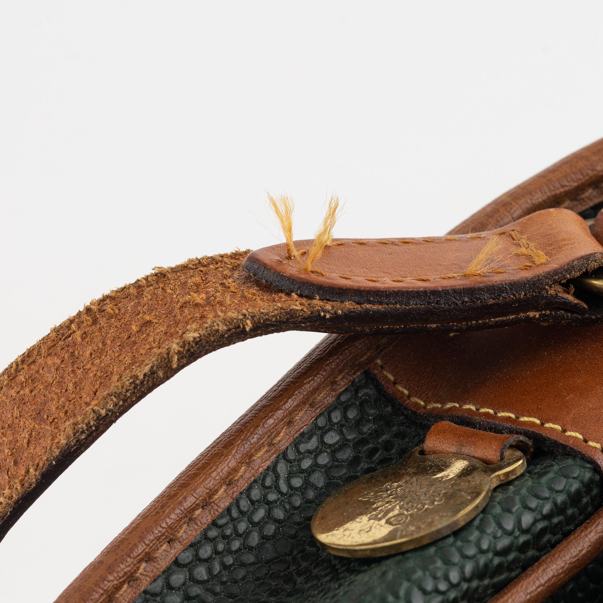 Mulberry, a handbag.