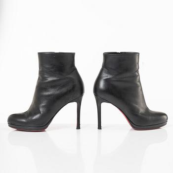 Christian Louboutin, ankle boots, size 37.