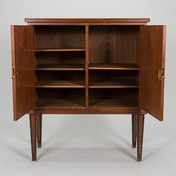 Birger Hahl, a 1930's cabinet by A. Salmi Huonekalutehdas.