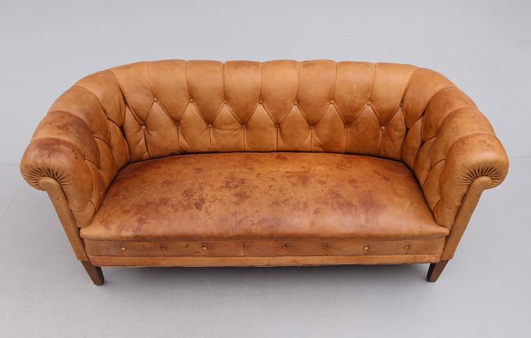 SOFFA, Chesterfield, 1900-talets första hälft.