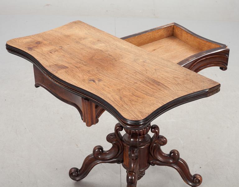 SPELBORD, nyrokoko, 1800-talets andra hälft.