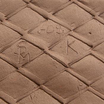 Signe Persson-Melin, a set of two signed and dated  02 earthenware bowls.