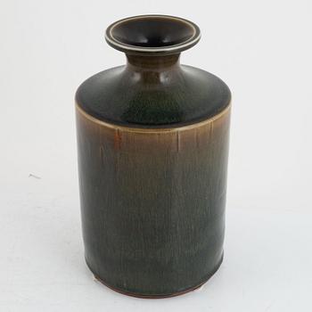 Berndt Friberg, a stoneware vase, Gustavsberg studio, Sweden 1969.