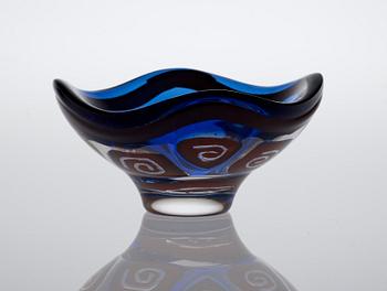 730. A Sven Palmqvist 'Ravenna' glass bowl, Orrefors 1971.