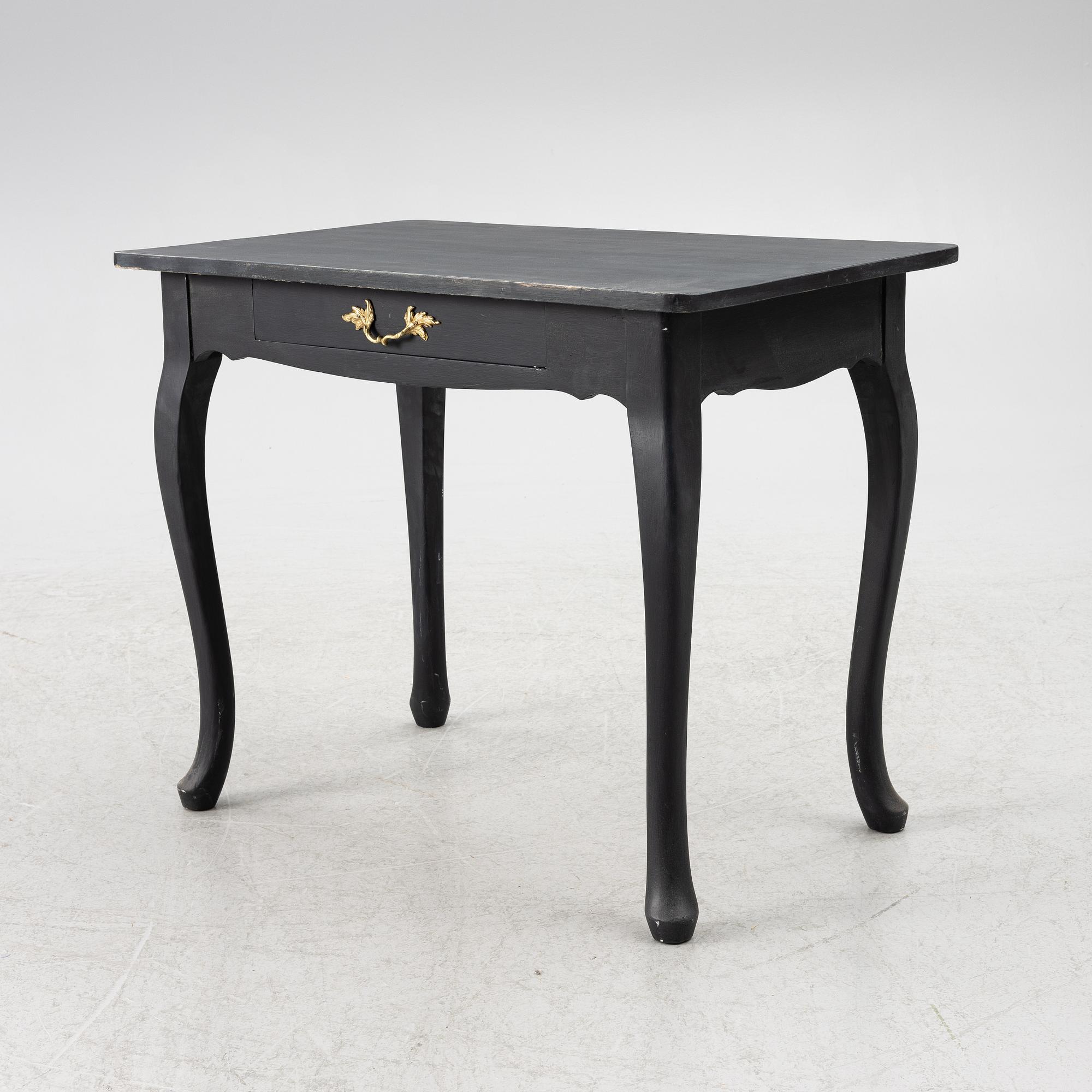 Skrivbord, 1900-talets första hälft. Rokokostil.