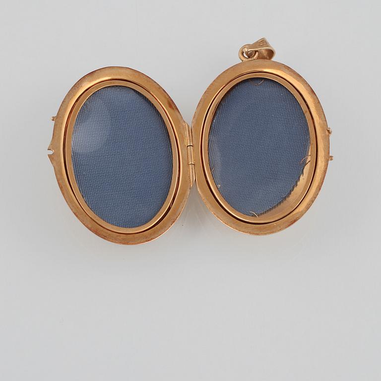 BERLOCK, 18K guld, Gustav dahlgren & Co, Malmö. Vikt 8,4 gram.