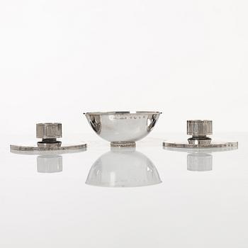 Tore Kullander, skål och ljusstakar, ett par, silver, Borås 1953.