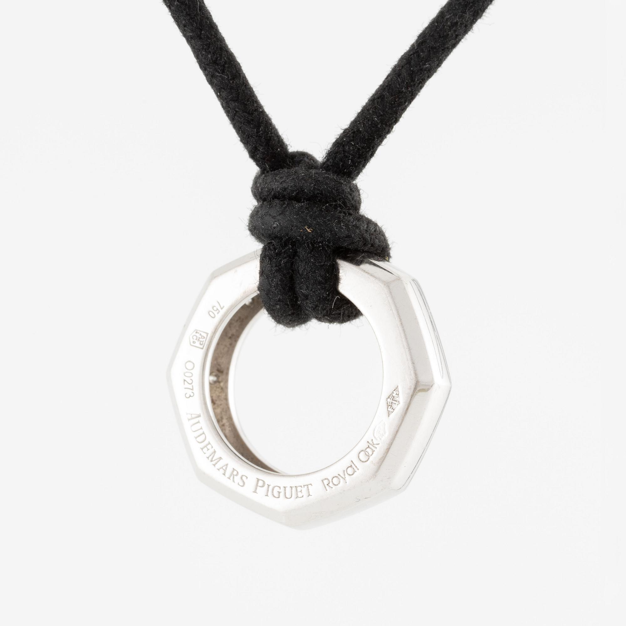 Audemars Piguet, pendant, "Royal Oak", white gold and diamonds.