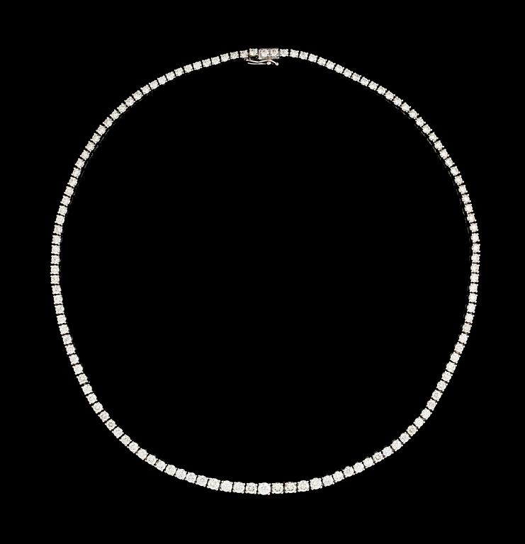 COLLIER MED BRILJANTSLIPADE DIAMANTER
11.50 CT,