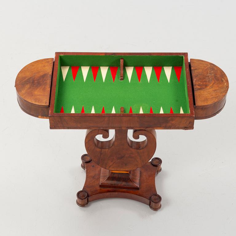 Spelbord, tillskrivet Johan Öman (mästare i Stockholm 1815-1833), Empire.