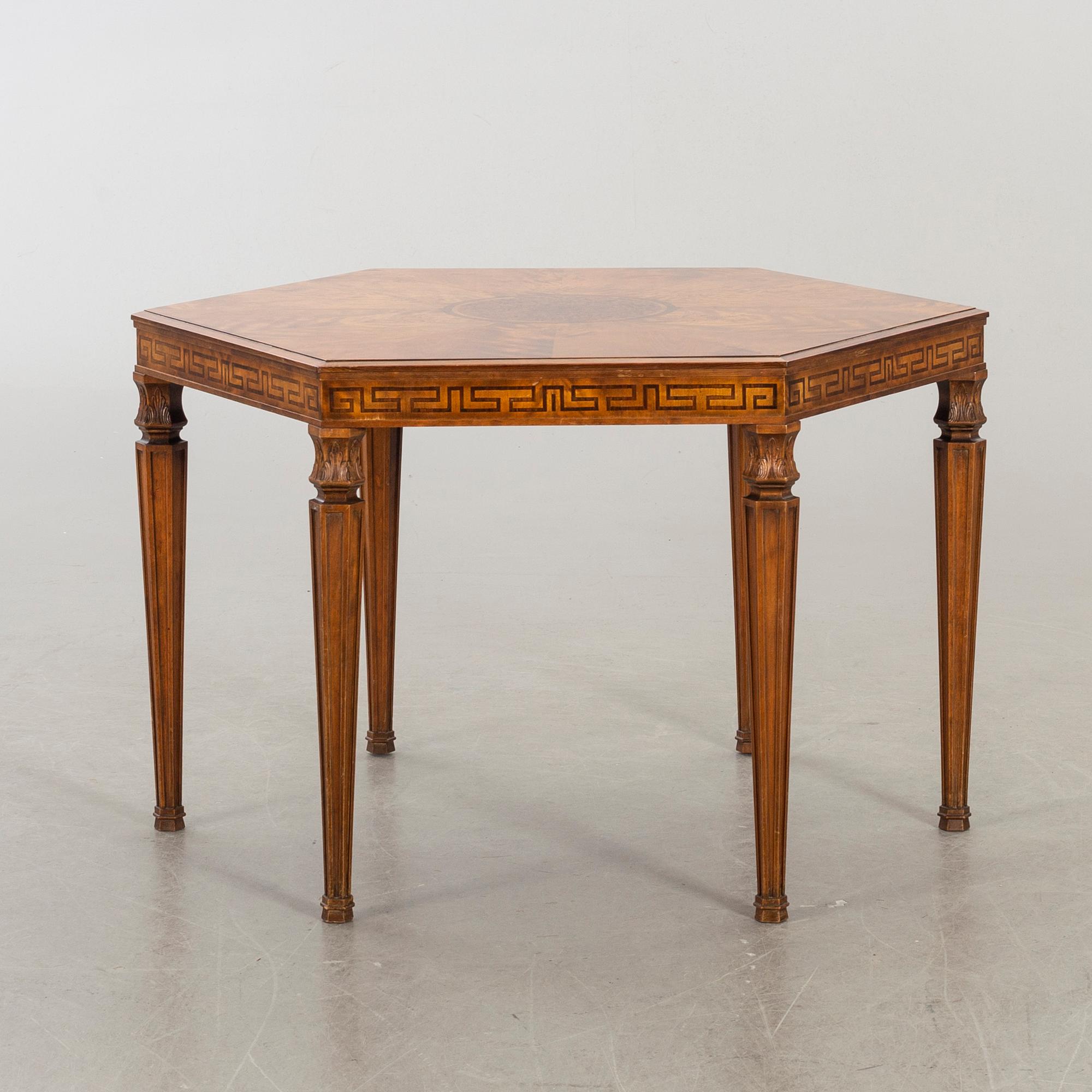 BORD, Swedish Modern,  Hjalmar Wikström Möbelsnickare, Stockholm 1920-tal.