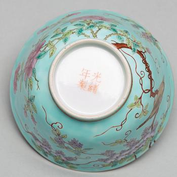 A wisiteria cup, late Qing dynasty with Guangxu's four character mark.