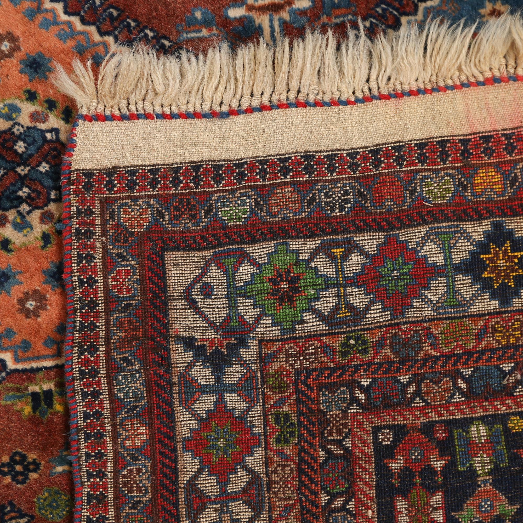 MATTA, old, Iran, ca 292 x 204 cm.