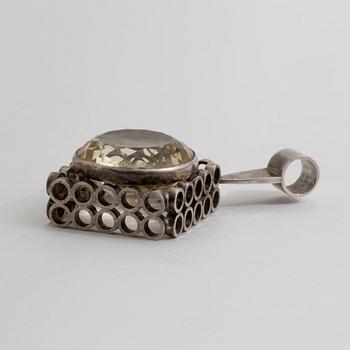 A citrine pendant by Cecilia Johansson, Göteborg, 1980.