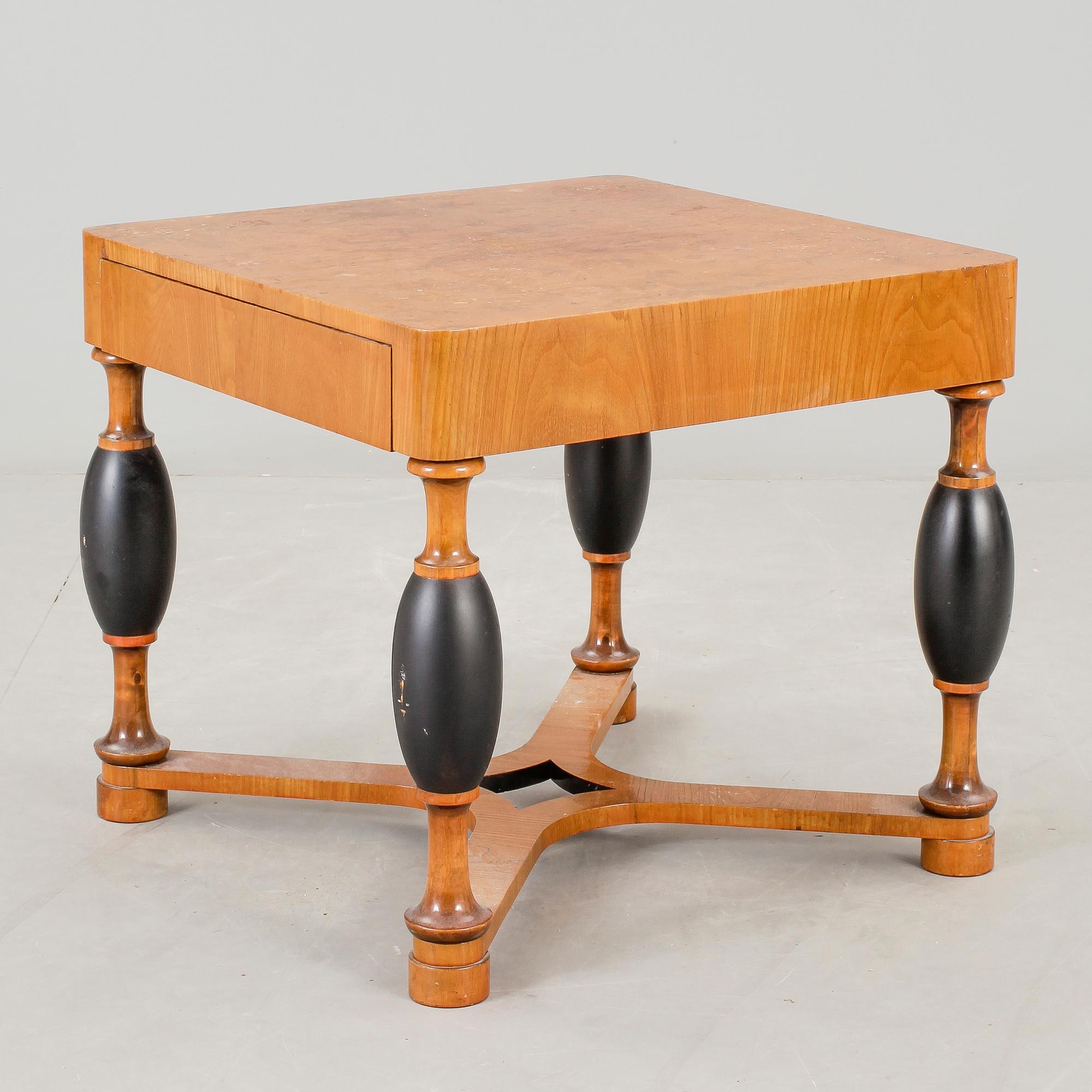 SOFFBORD, 1920/30-tal.