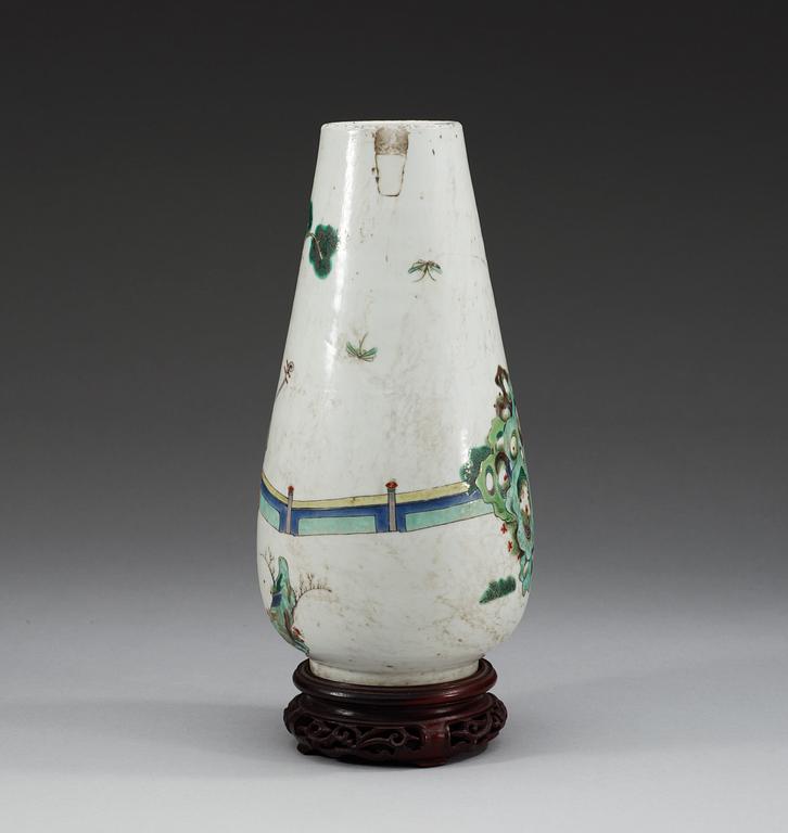 A famille verte vase, Qing dynasty, with Kangxis six character mark and period (1662-1722).