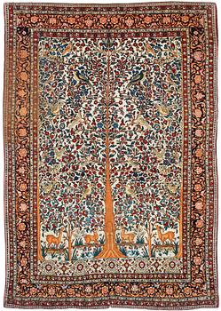 808A. CARPET. Semi-antique Esfahan possibly. 278,5 x 203 cm.