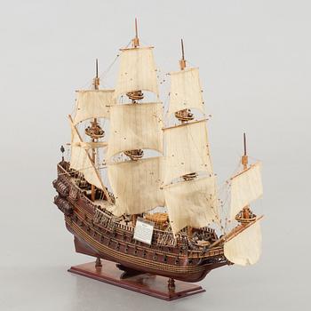 A MODELL OF WARSHIP "VASA" SECOND HALF OF 20TH CENTURY,