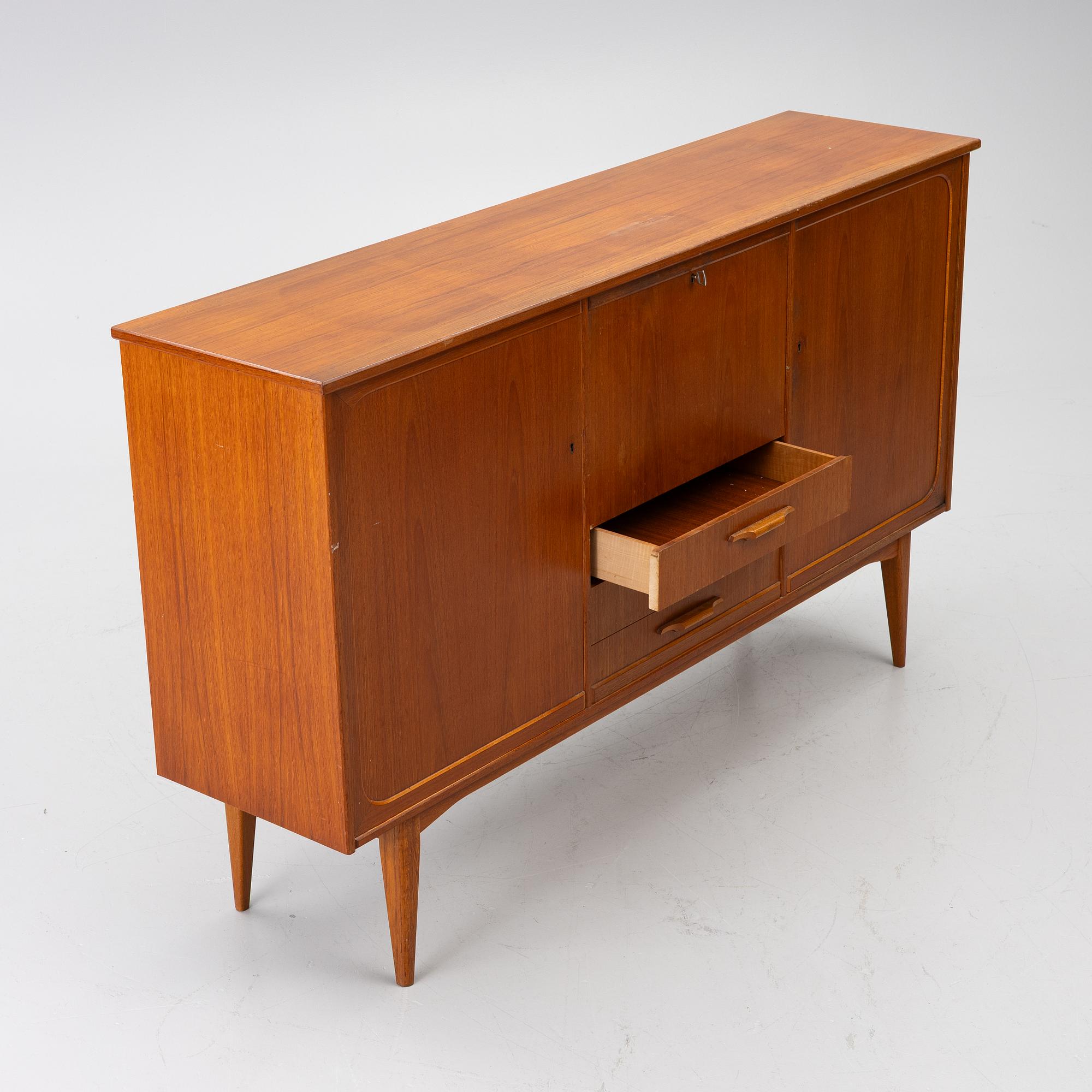 Sideboard, teak, 20th century.