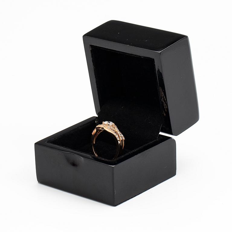 SORMUS, 14K kultaa, briljanttihiottuja timantteja n. 1.31 ct yht.