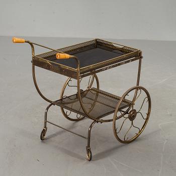 SERVERINGSVAGN, 1900-talets andra hälft.