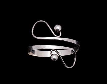 ARMRING,, strelingsilver, design Anna-Greta Eker. Importstämplar.Vikt ca 40 g.